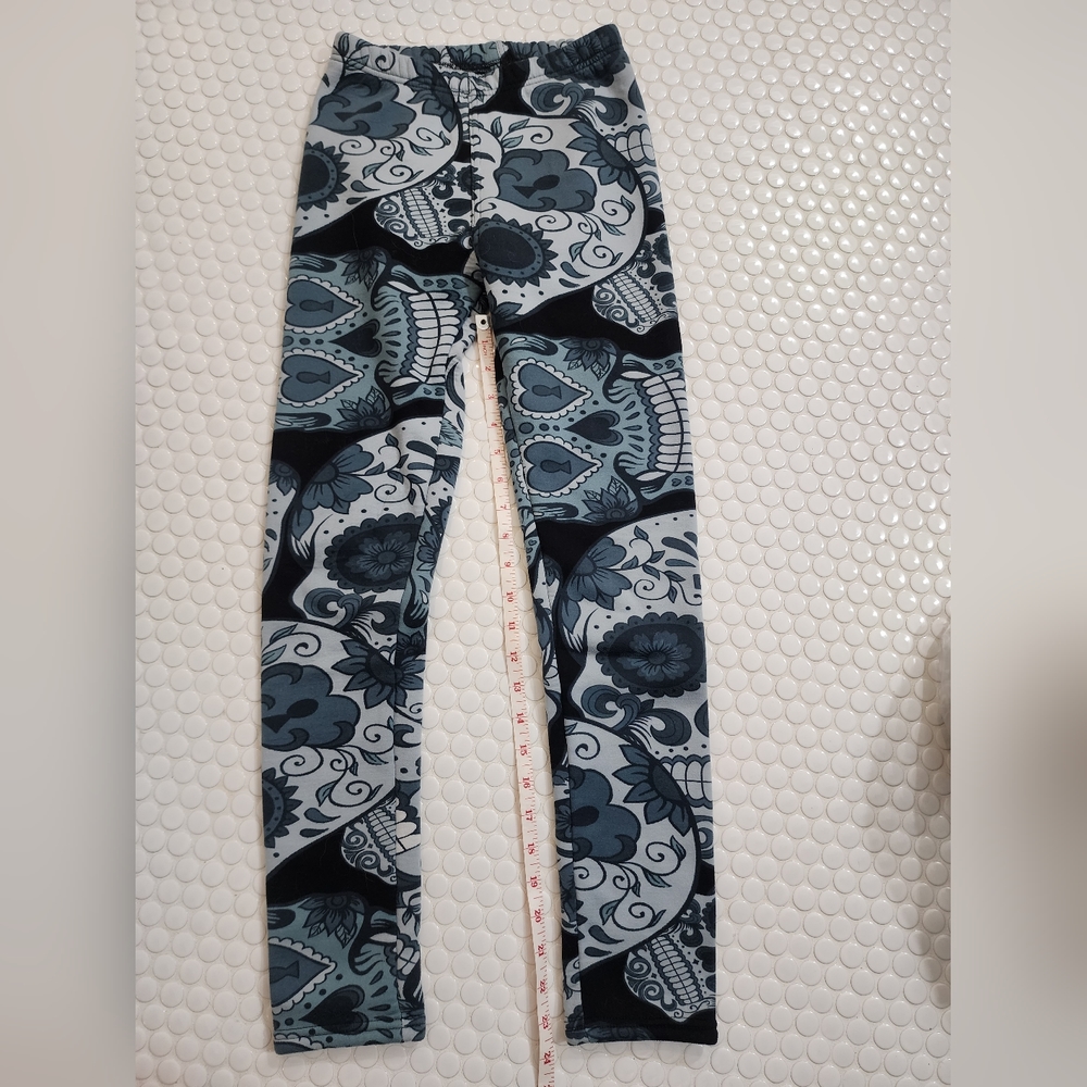 Cozy Fleece lined Skull Leggings